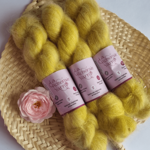 Mohair Poussin